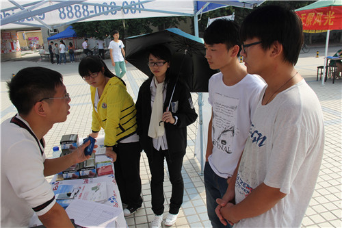 “百度安全產(chǎn)品、百度糯米團購走進校園”活動報道